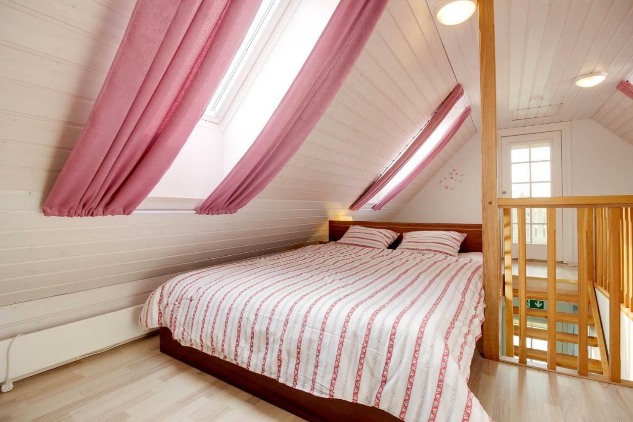 Kasekese Holiday Home With Sauna And Garden كوريسارِ المظهر الخارجي الصورة